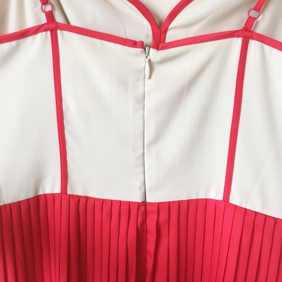 Urban Outfitters Coincidence & Chance Pleated Dres - Picture 8 of 8